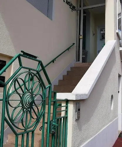 L'horizon Apartment *